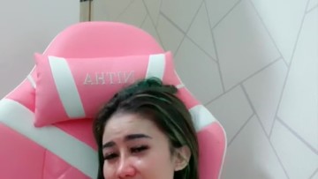 Mainin Uting Susunya Mei Yien Ebot Binal Hot!