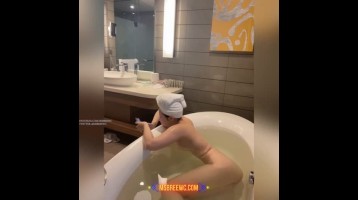 KVlog Msbreewc Bangun Tidur Ampe Mandi Full Telanjang Chindo
