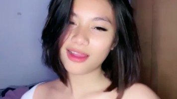 Colok Memek Pake Dildo Mamah Muda Tobrut Dinda Lovers